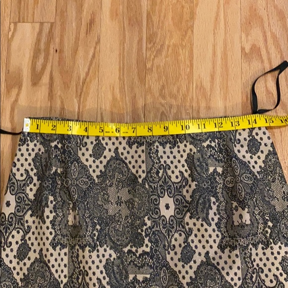 Maggie London Pencil skirt with black detailing - Picture 9 of 9